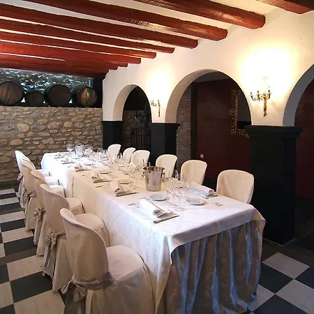 בית כפרי Palacete Magana *